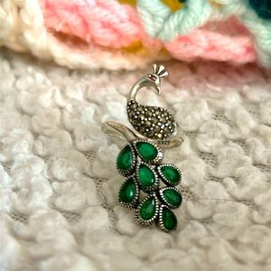 Vintage Sterling Emerald Ruby Peacock Ring